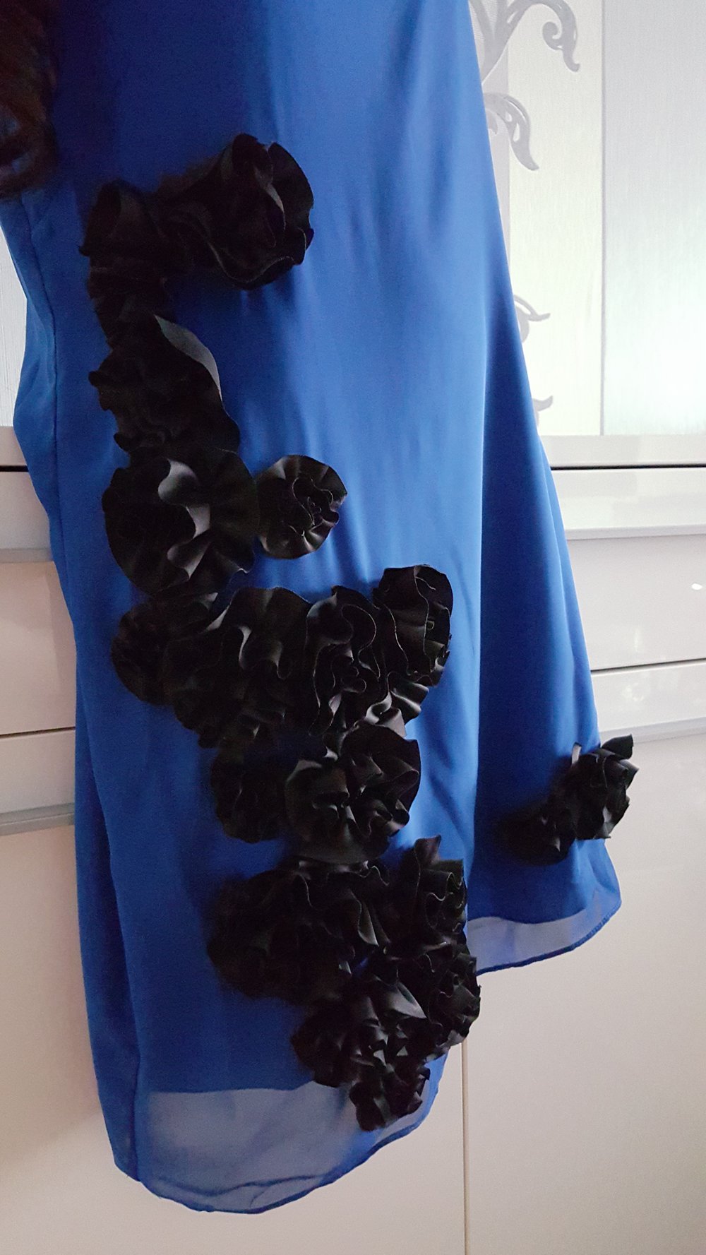 Elegantes 3D Blumen Kleid schwarz Blau L 40 evtl. 42