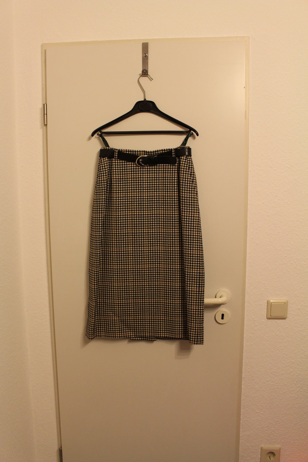 314. Westbury, Damen Businessanzug, Gr. 38, reine Wolle