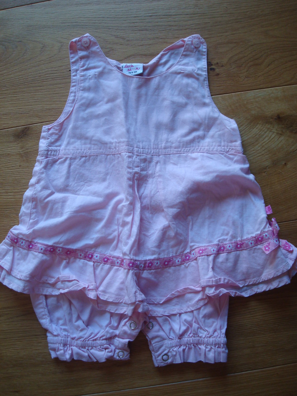 süßes Bodykleid, Kleid mit Höschen Gr. 74