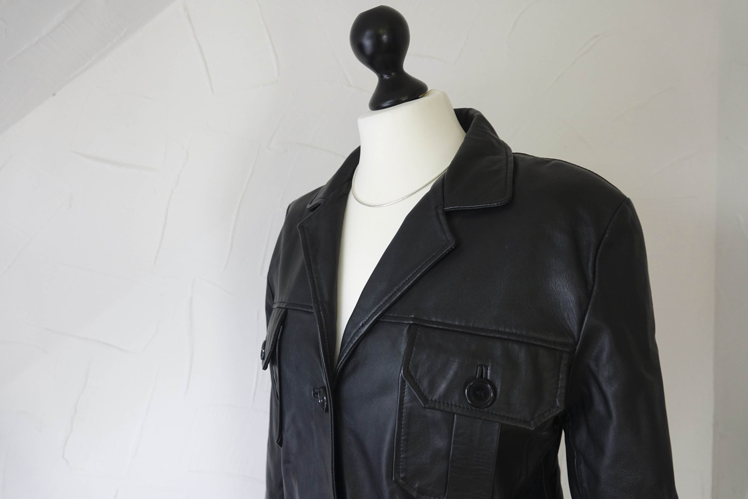 Wunderschöne Schwarze Pantera Lederjacke Größe S
