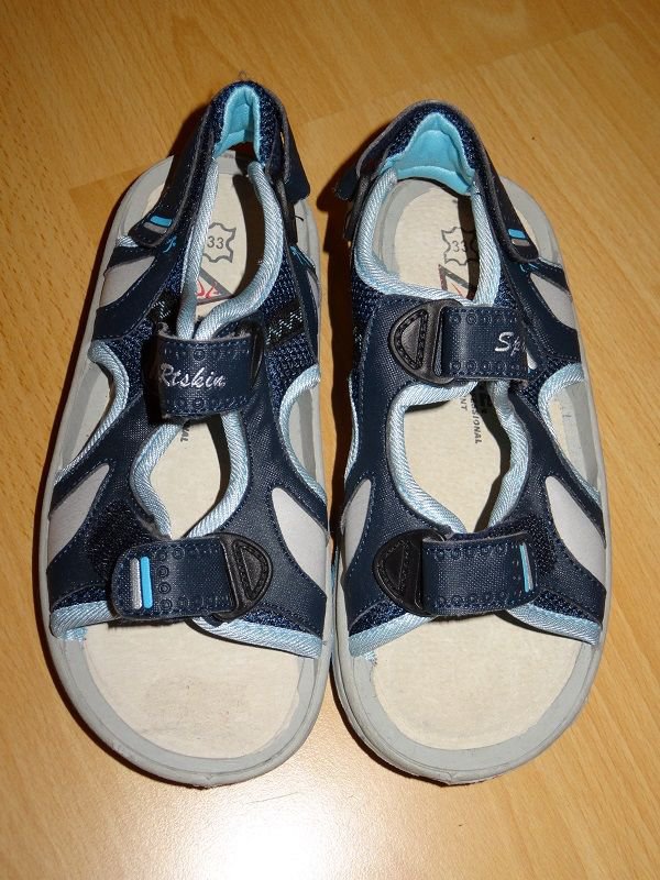 Sandalen NEU - Gr. 33 blau