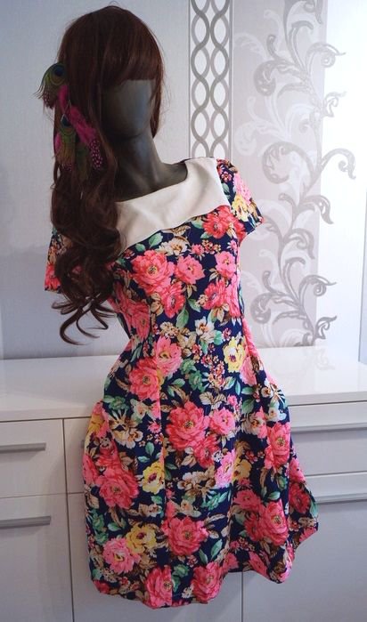 Blumen Kleid XL 40 42 dehnbar Pink Bunt Neu