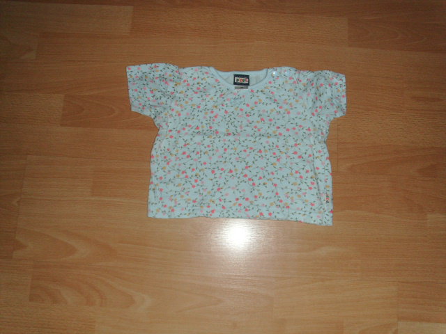 T-Shirt von Pippi, hellblau mit Blumen, Gr. 74