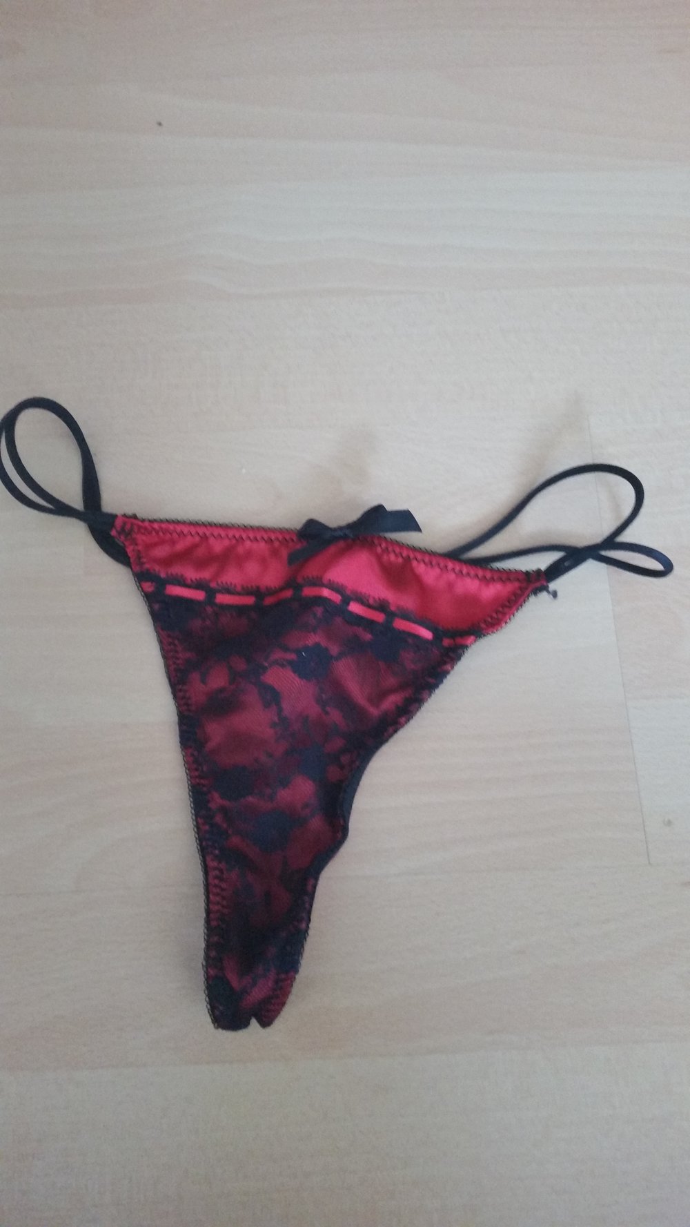 rot schwarze Corsage mit String 