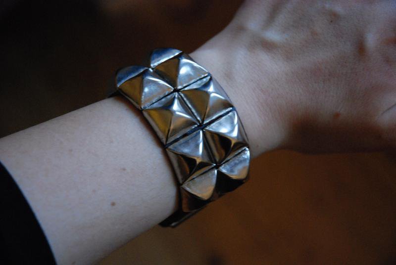 Nietenarmband #4