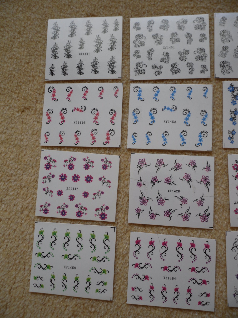 Wassertransfer Nagelsticker Blumen 1