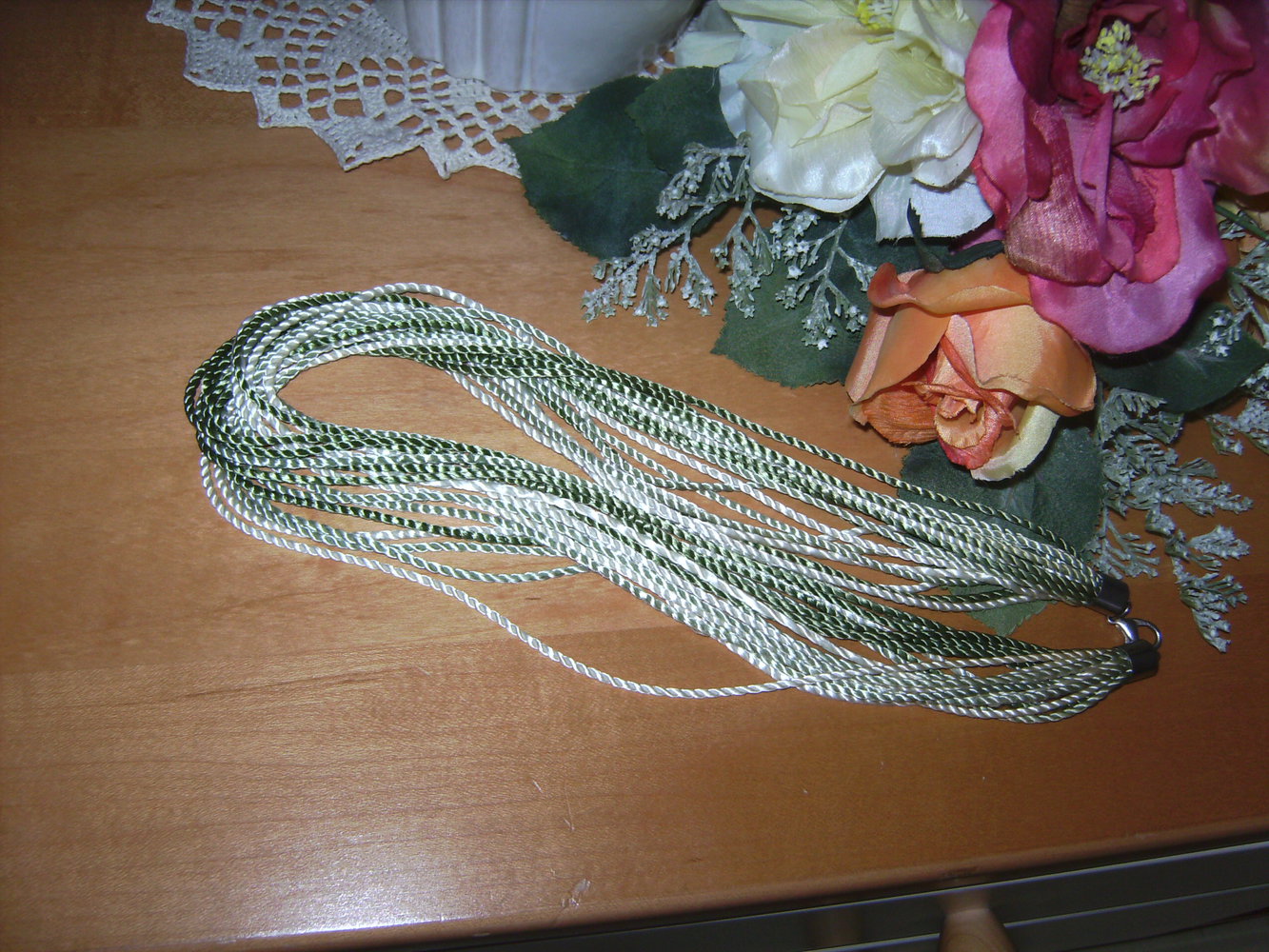 Flechtband, Kette, Vintage Look, Schmuck Naturmaterial.Halskette Bänder grün, 70th, Retro Design