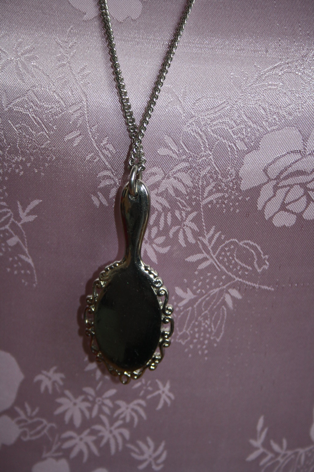 * H&M Kette lang Spiegel Anhänger silber