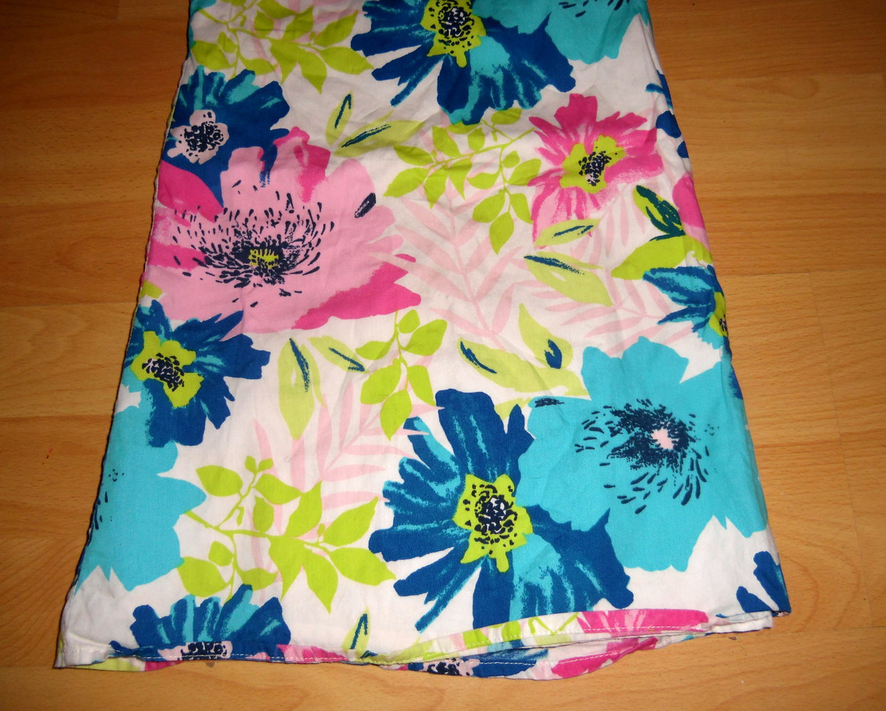 Matalan/engl.- super Kleidchen Gr.4-5y ca 104-110cm