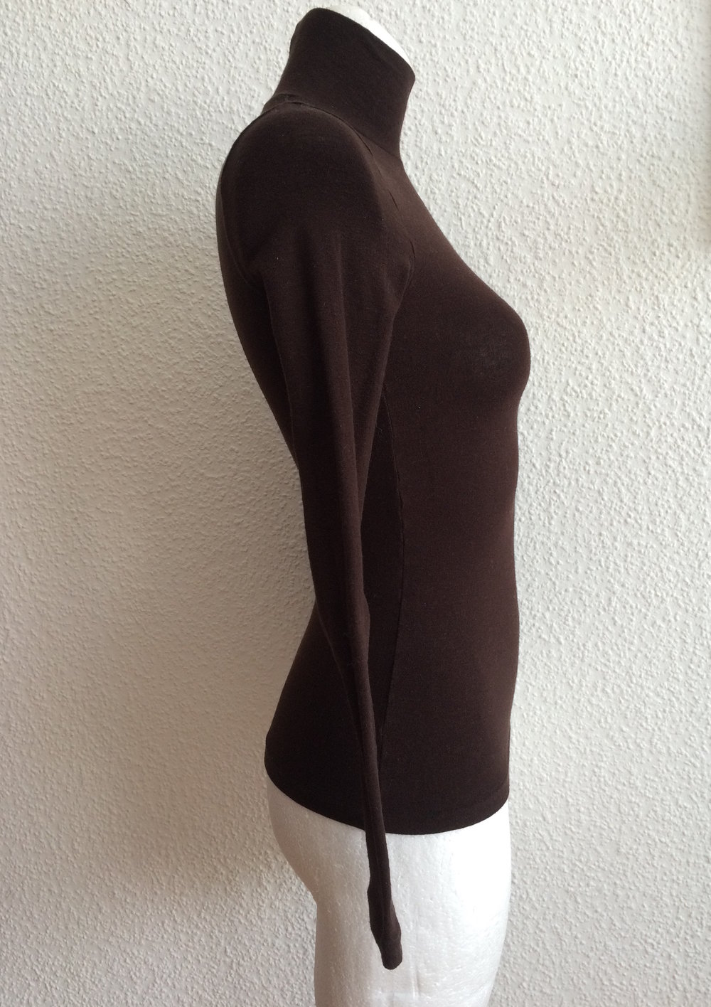 Chou de PEDU Pullover, Oberteil, Jumper, Top aus Jersey mit Rollkragen in Braun