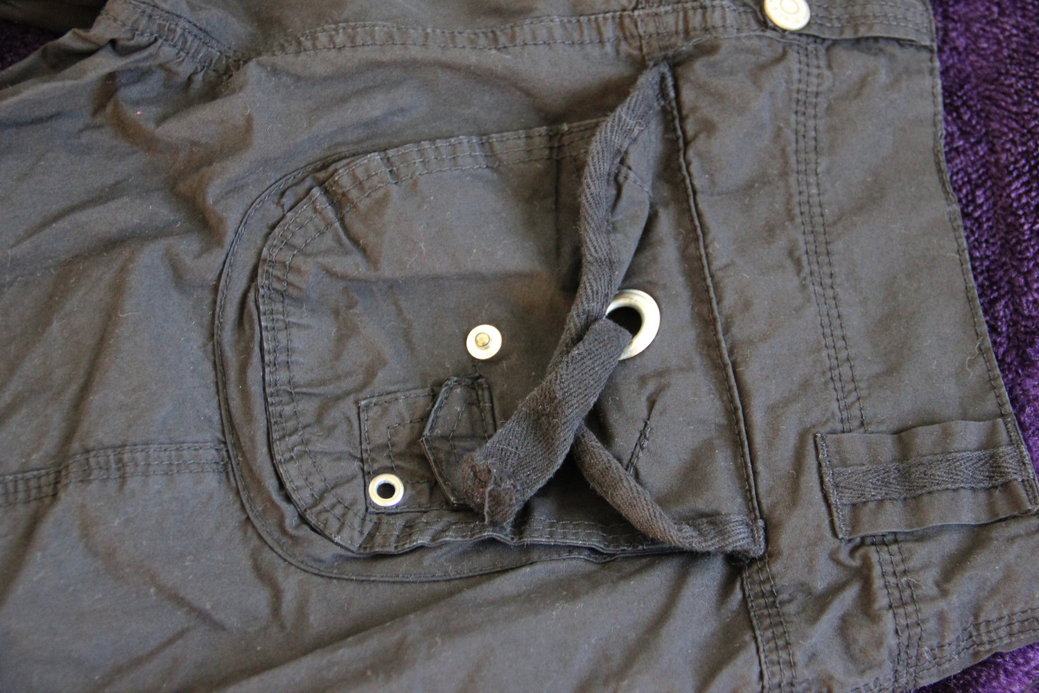 schwarze 3/4 Hose