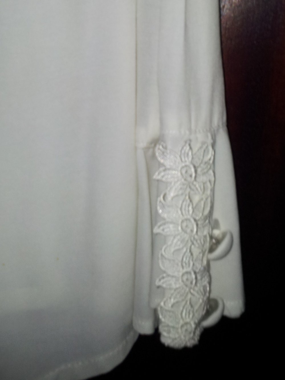 Wunderschöne, festliche Bluse 36 / 38 cremefarbend