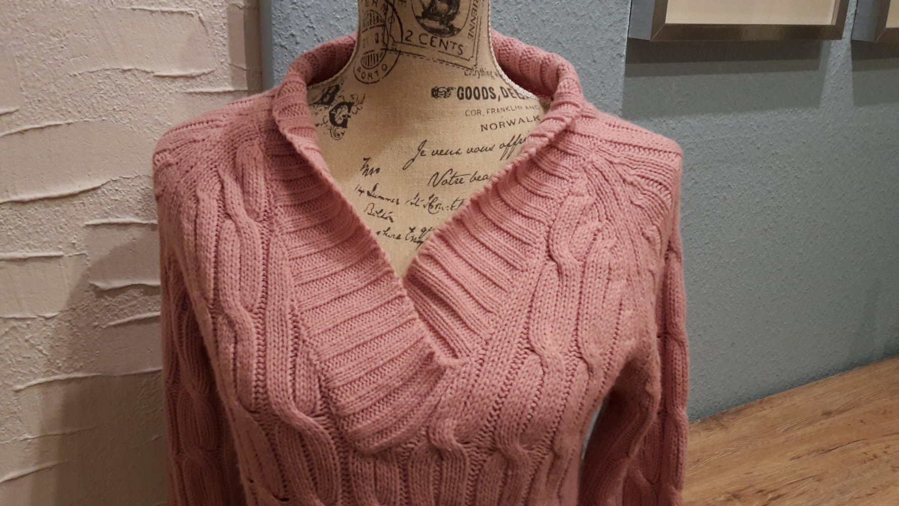 Rosa Strickpullover Gr. 38 V-Ausschnitt