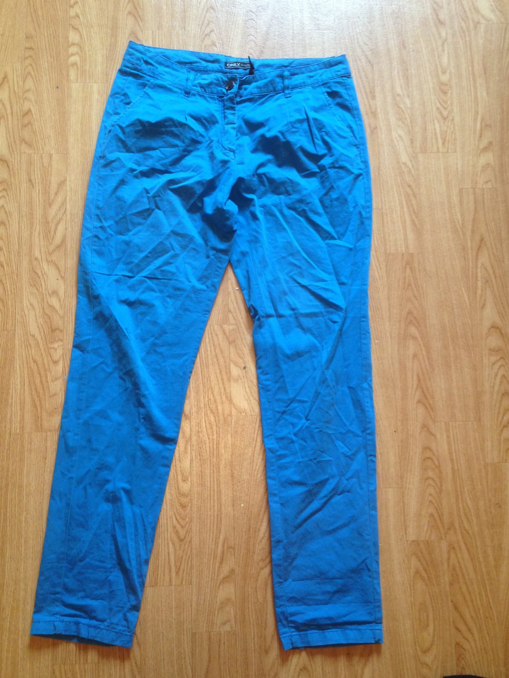 kräftige blaue Baumwoll-Hose