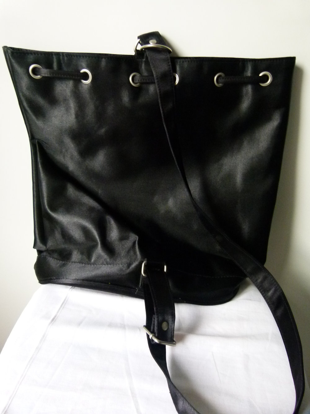 Mexx Umhängetasche Rucksack Shopper, schwarz, NEU, Urlaub Strand City Shopping Festival
