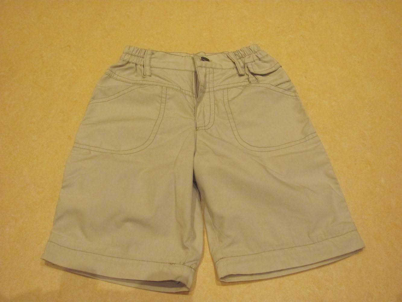 kurze Hose Shorts Größe 92 Grammy