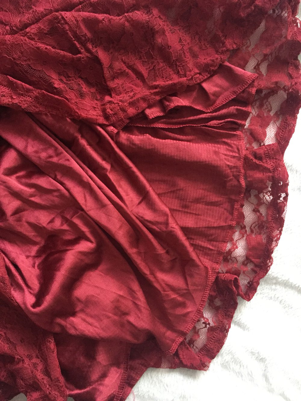 Rotes Spitzenkleid Gr.L/XL inkl. Gürtel