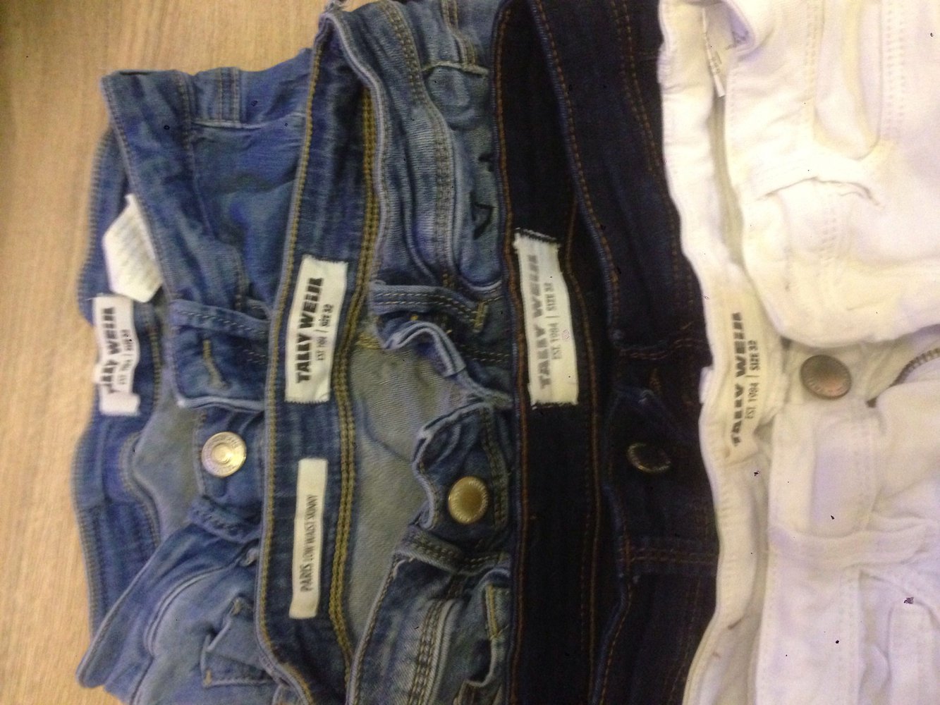 4 Tally weijl Hosen 
