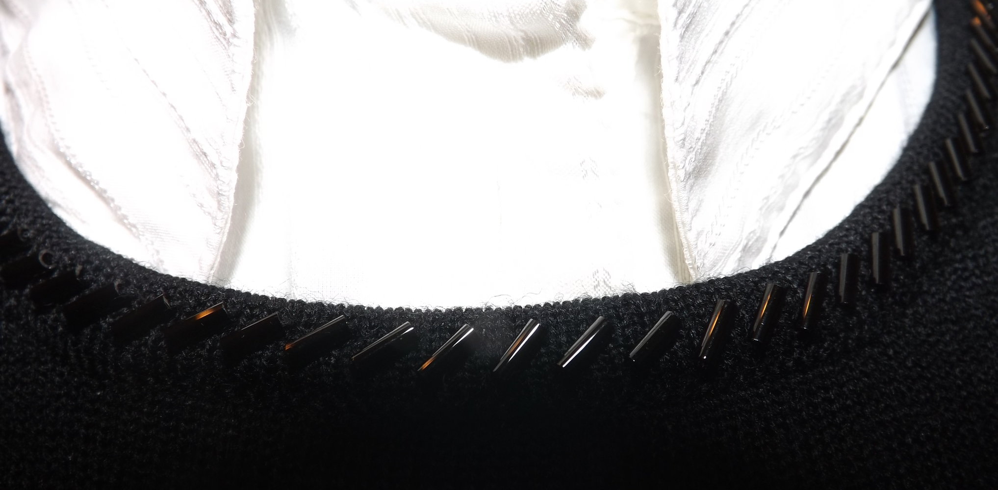 Pullunder - College Look - schwarz - bestickt - XL
