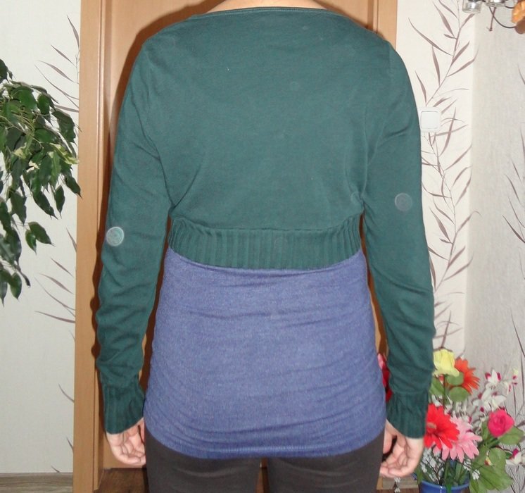 Jäckchen Jacke grün kurz Strick Strickjacke Basic