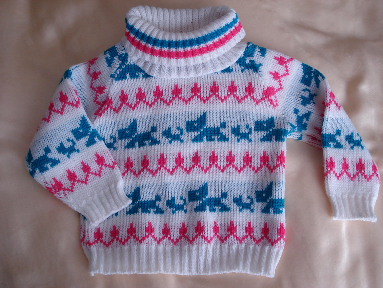 DDR-Rollkragen-Pullover