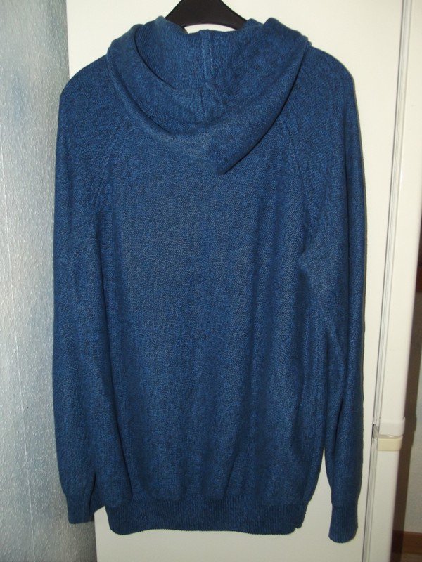 Sehr schöner Kapuzenpulli von John Devin Gr. L