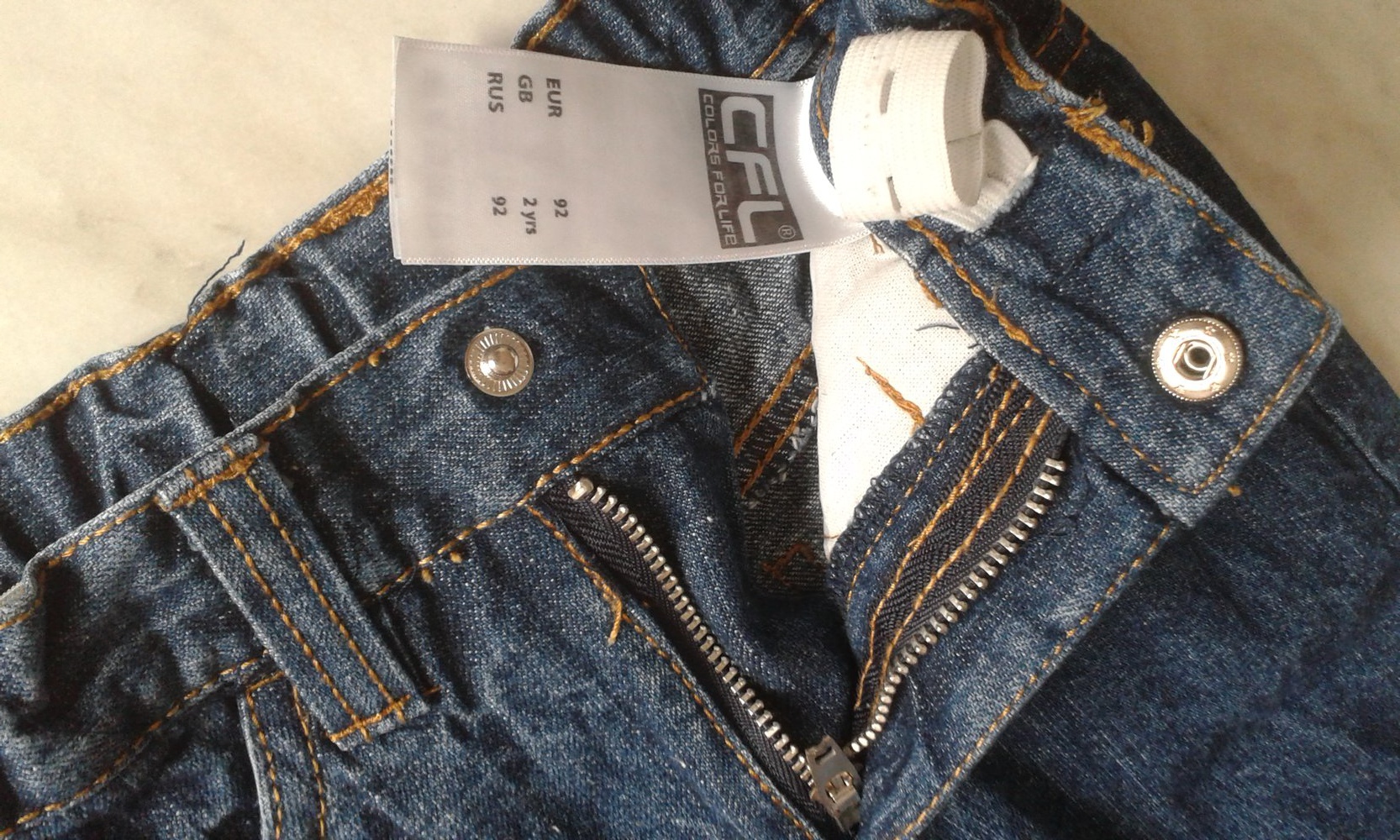 Jeans von CFL