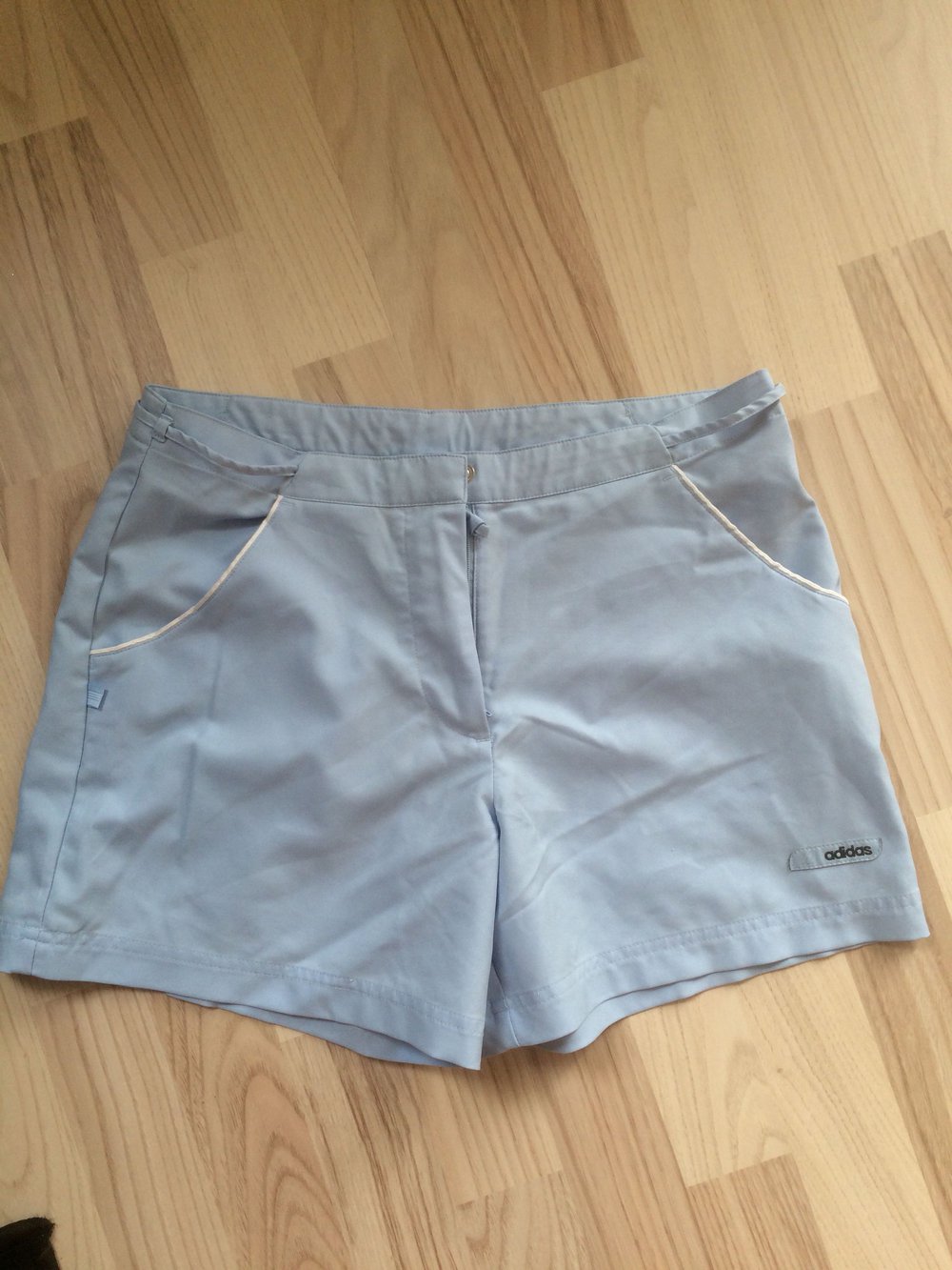 Shorts gr.36 babyblau