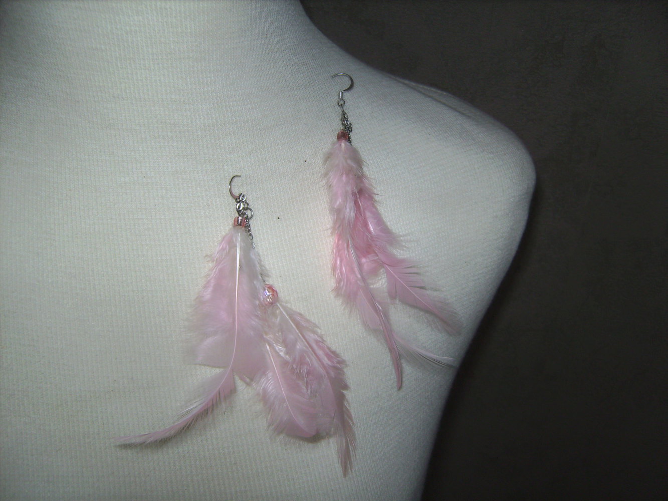 Feder Ohrringe, Boho, Elfen, pink, Ohrringe Mottoschmuck Boheme mit Perlen, Party Event Summertime 