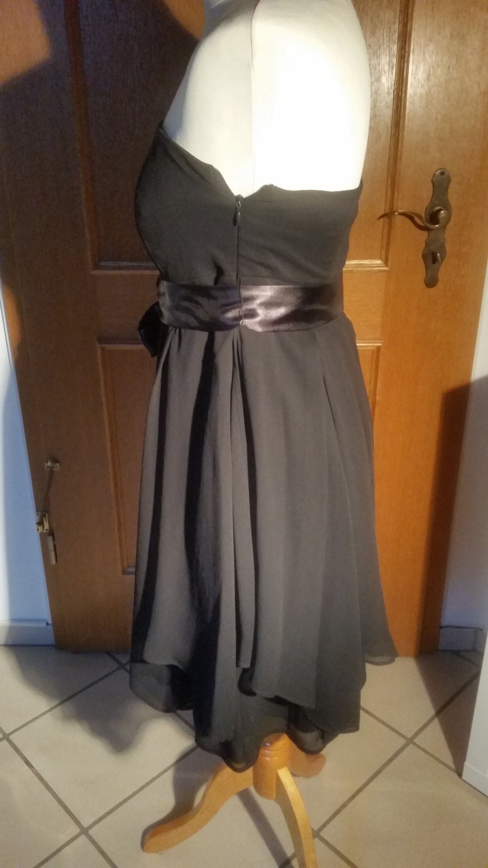 *NEU* Schwarzes Abendkleid 