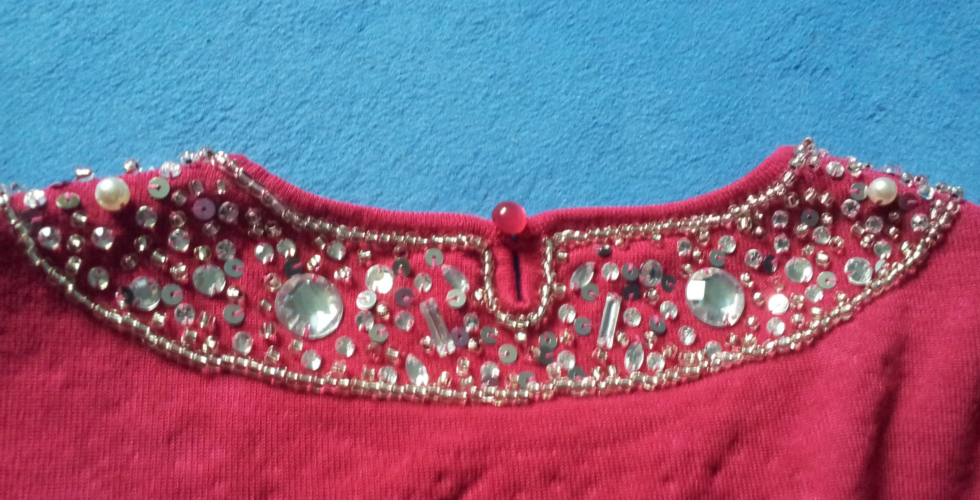 Toller Pullover Steinchchen Glitzer Perlen