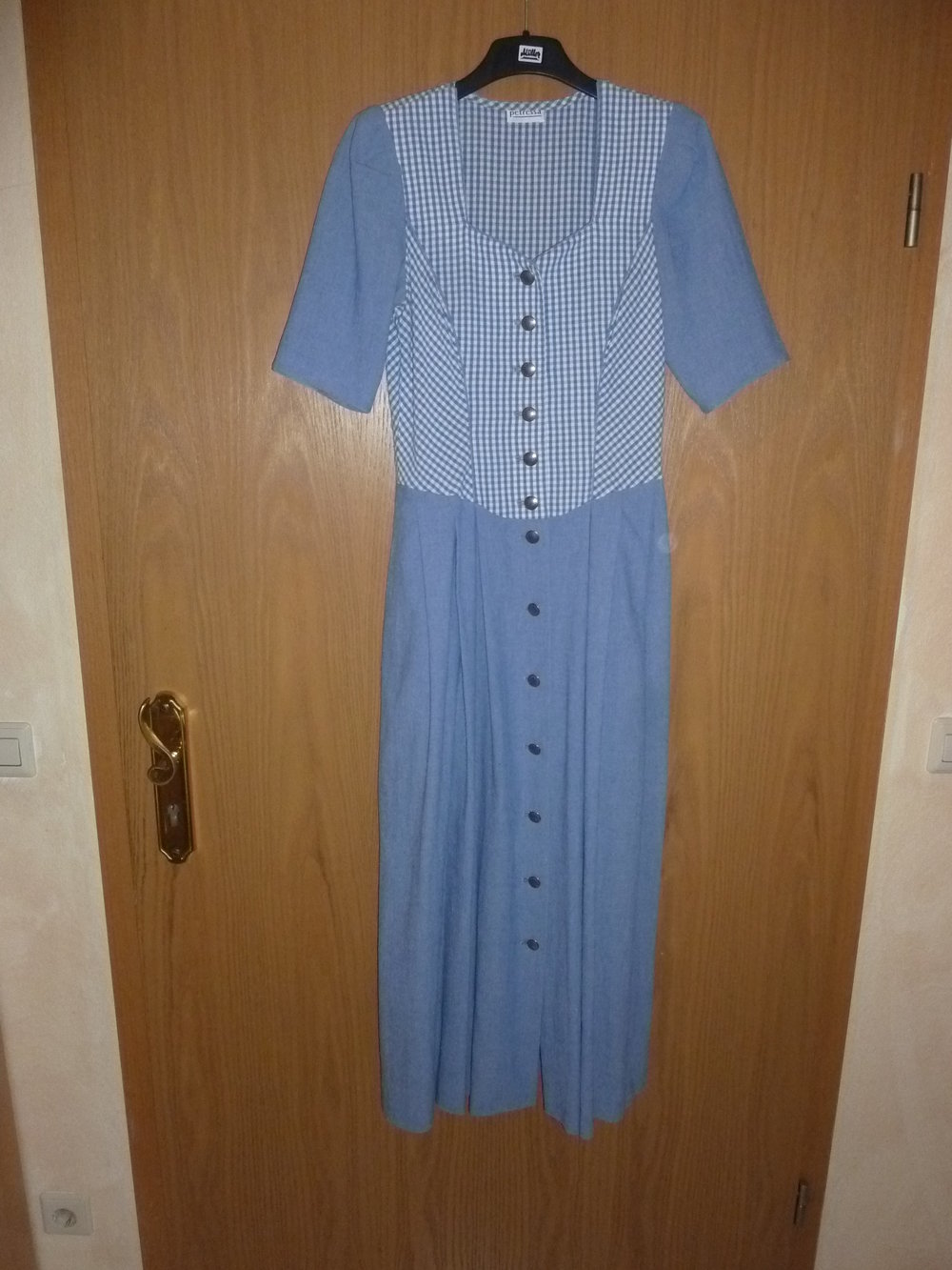blau/weißes Dirndl Gr. 36