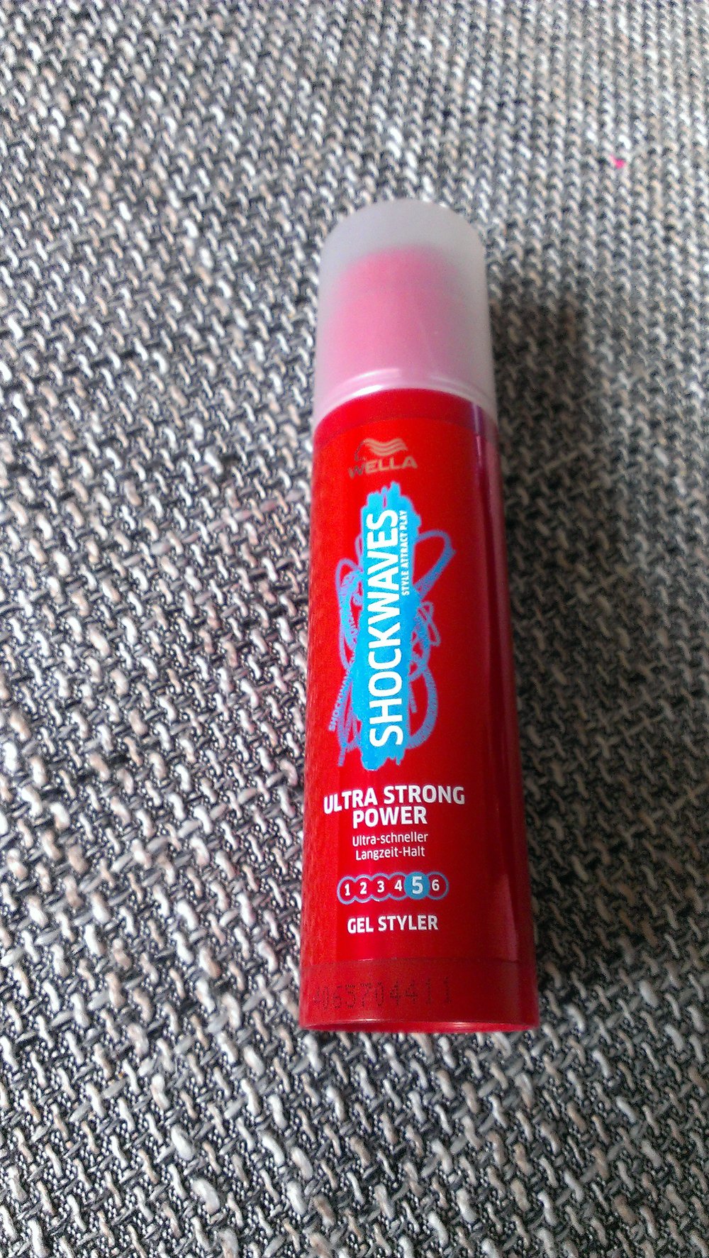 Wella Shockwaves Gel Styler Ultra Strong Power