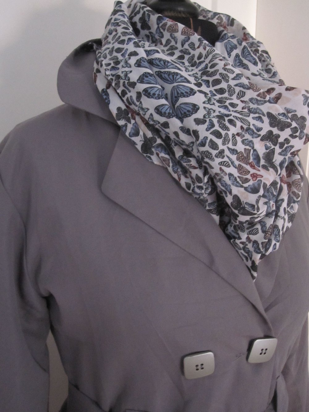 Leichter Mantel, Frühling, Trenchcoat, so noa, S 38, 3 Suisses, Ballonschnitt