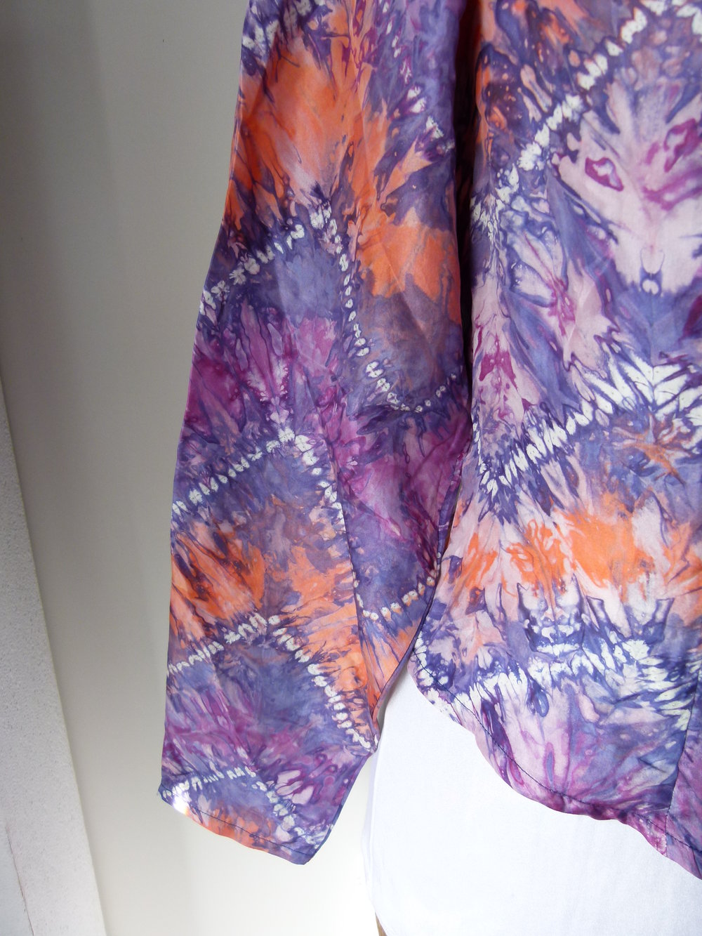 Tye Dye Seiden Bluse, lila orange weiß Batik, Sommer Goa Hippie Boho Festival