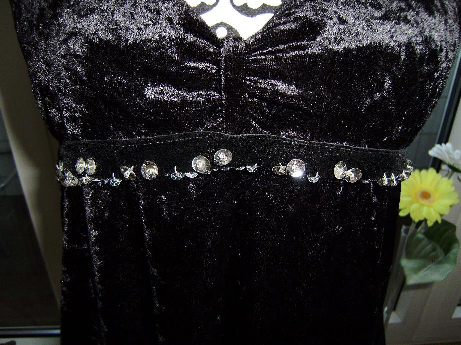 Langes schwarzes Top von style, Paillettenbesatz Pannesamt Gr. ca. 40