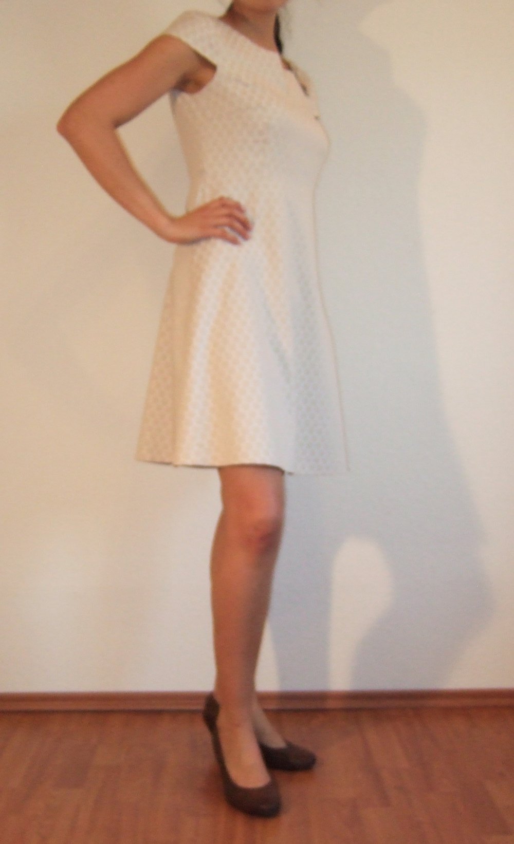Süßes cremefarbenes Kleid von comma