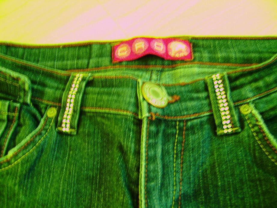 Jeans mit Strasssteinchen von GRO Jeans Gr. 29 stretchig