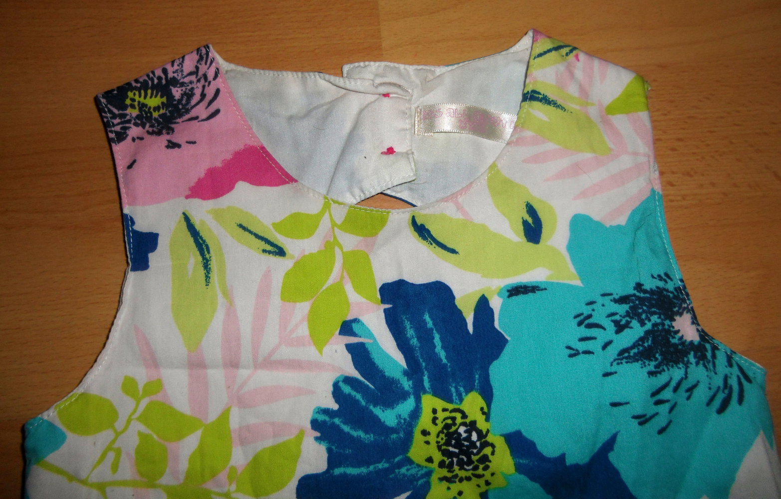 Matalan/engl.- super Kleidchen Gr.4-5y ca 104-110cm