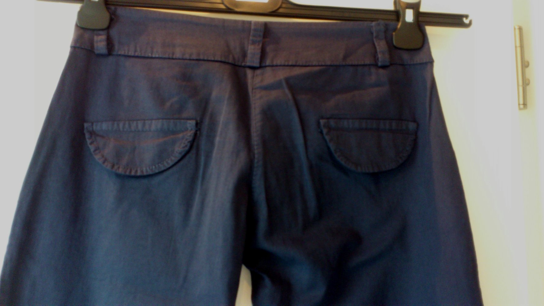 Dunkelblaue Chino in Größe S 36 von Madonna Stoffhose