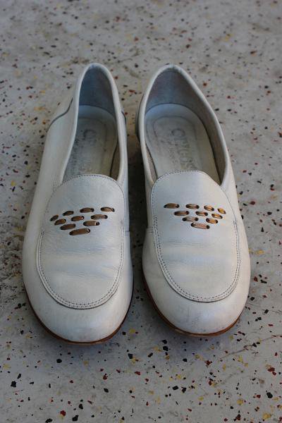 Vintage 70s ORICOSTA Vollleder Echt-Leder Mokassin Loafer Slipper creme offwhite