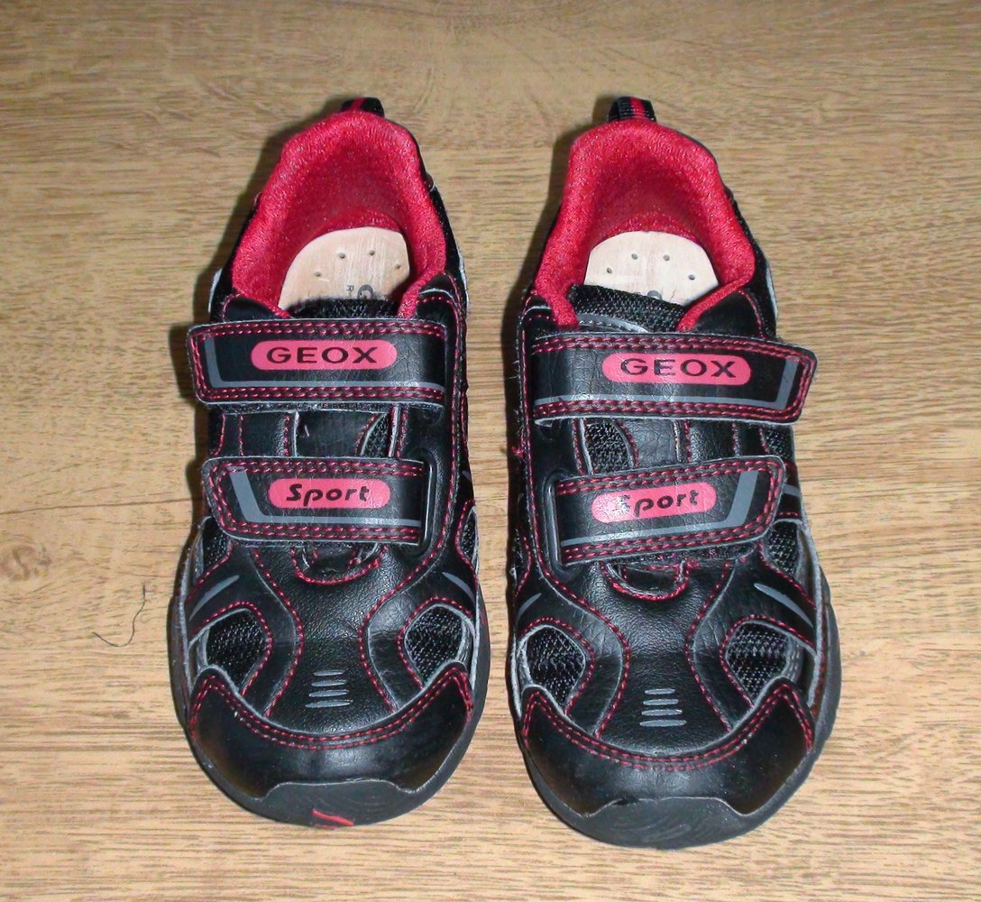 Geox Sneakers mit Blinklicht Gr.28