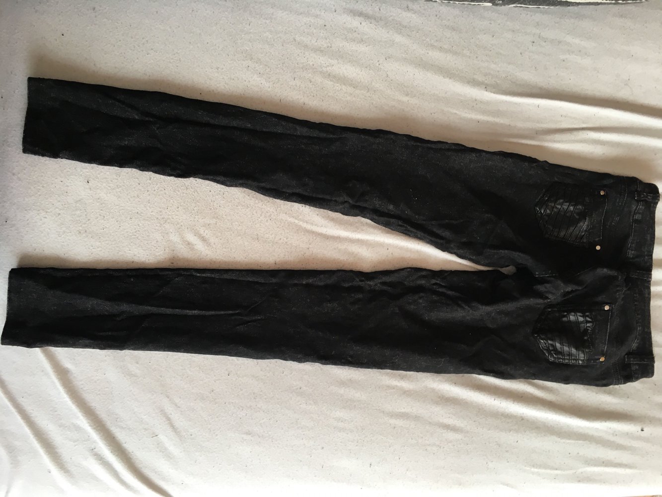Strech jeans mit ledereinsatz, hose