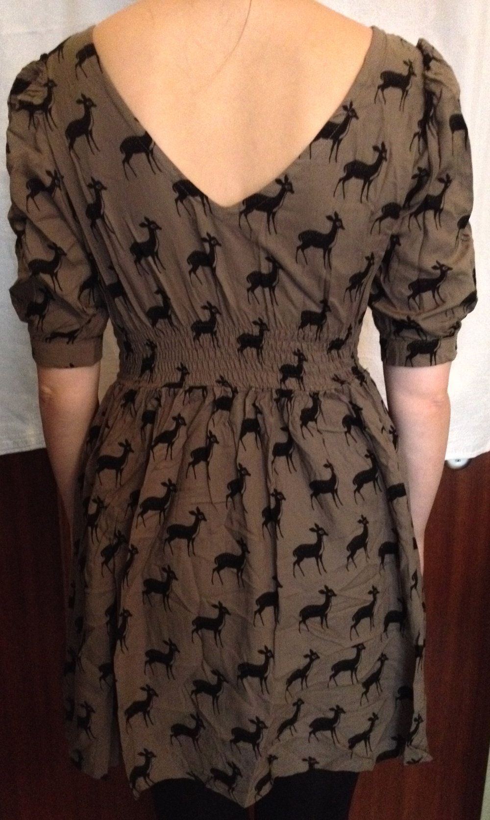 Sugarhill Boutique wunderschönes Kleid mit Rehmuster