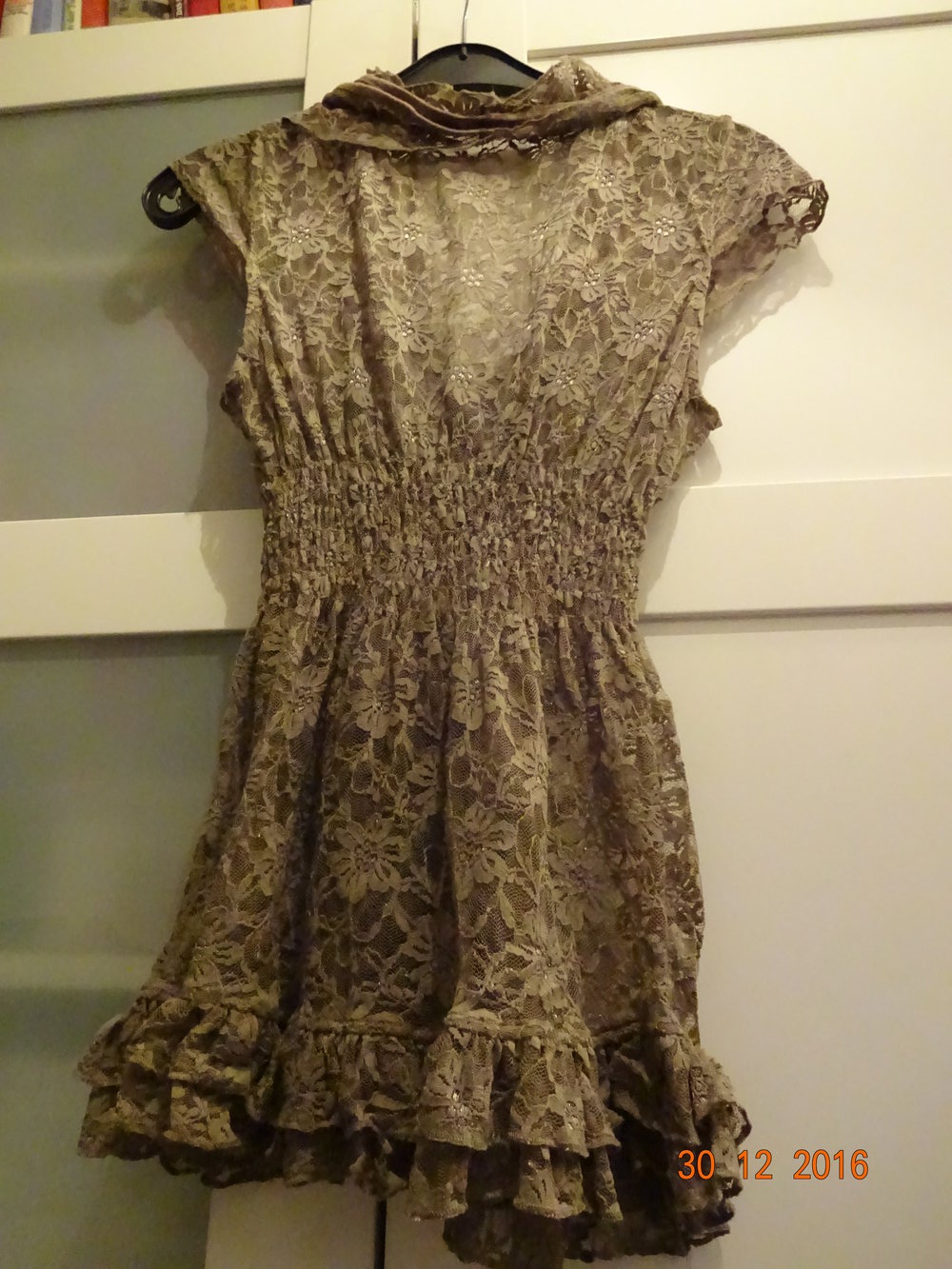 Romantisches SpitzenTop mit vielen Rüschen/Volants, Gr. S/M