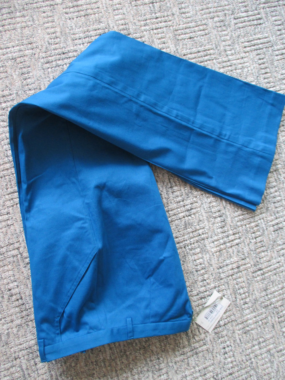 Fever London, edle saphirblaue Chino, Neu mit Etikett, Gr. 38, Bügelfalte, Baumwolle