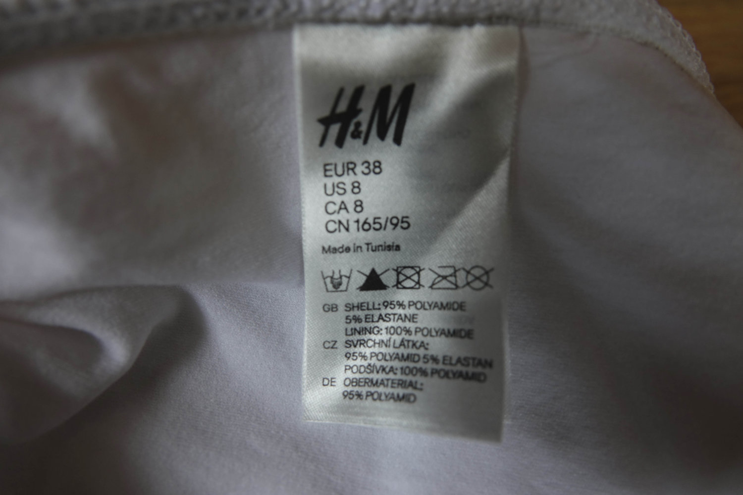 weiße Bikinihose mit Reißverschluss NEU