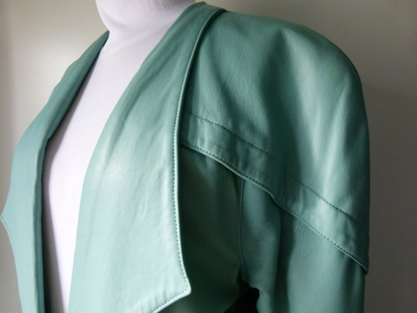 80er Jahre Leder Jacke Blazer, mintgrün pastell, Retro 80s Vintage Boho Lagenlook