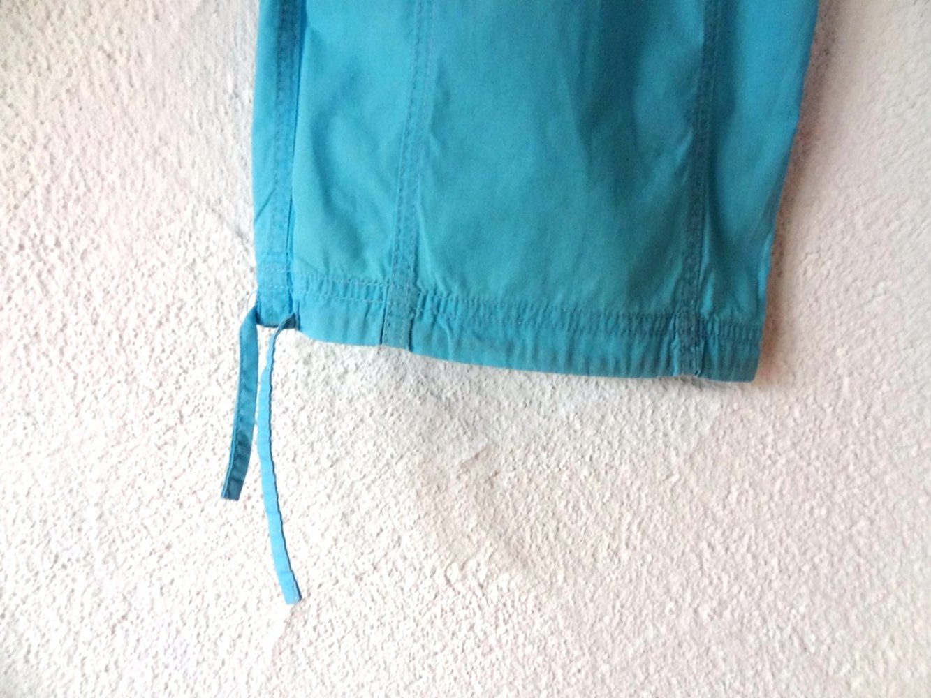 Leichte 3/4 Hose in türkis Gr. 176