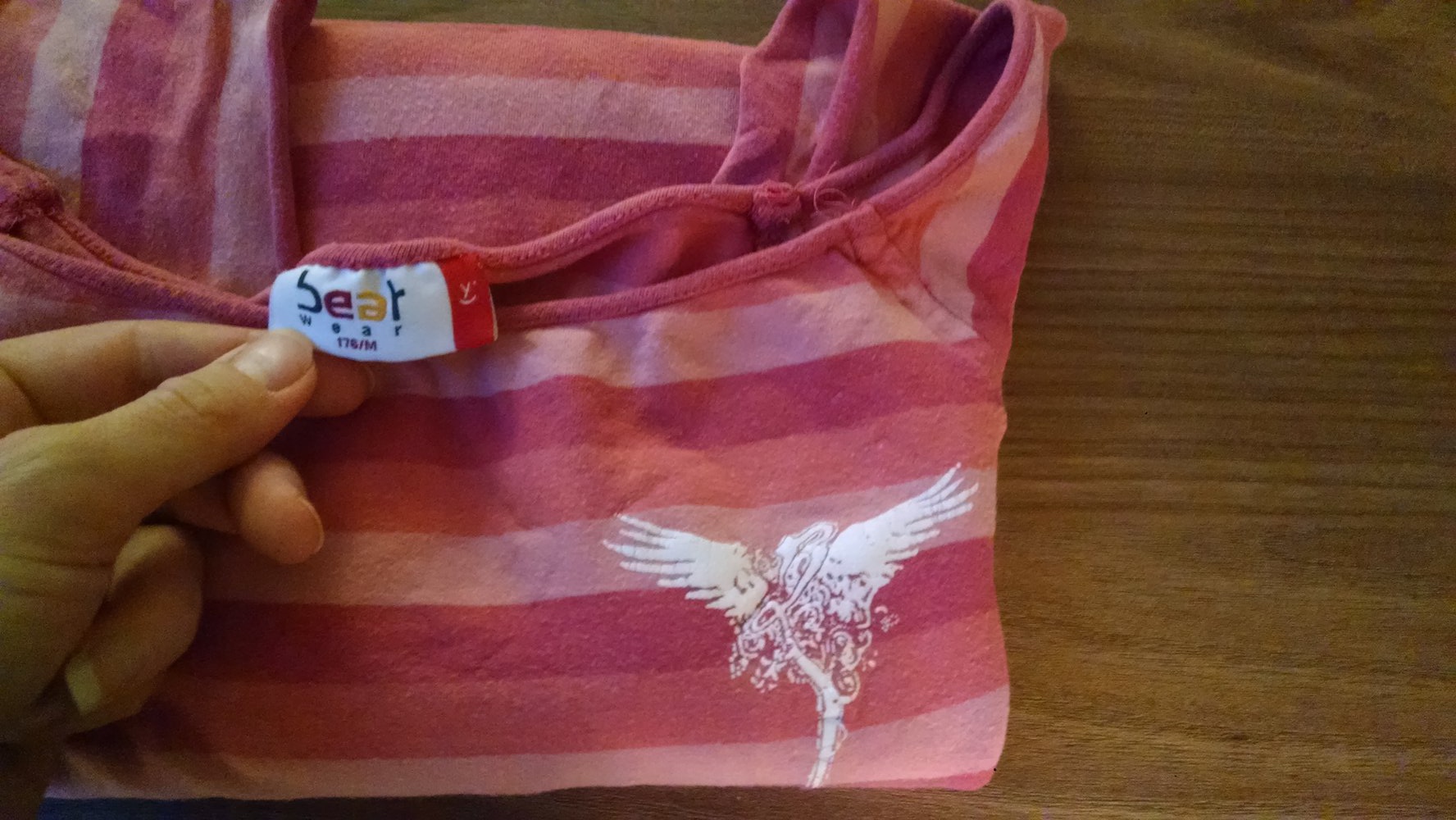 Gestreiftes T-Shirt